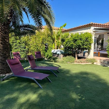 Villa Avec Piscine Gallargues-le-Montueux Esterno foto